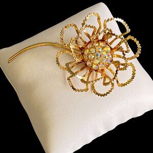 Sarah Coventry Vintage Aurora Borealis Flower Brooch